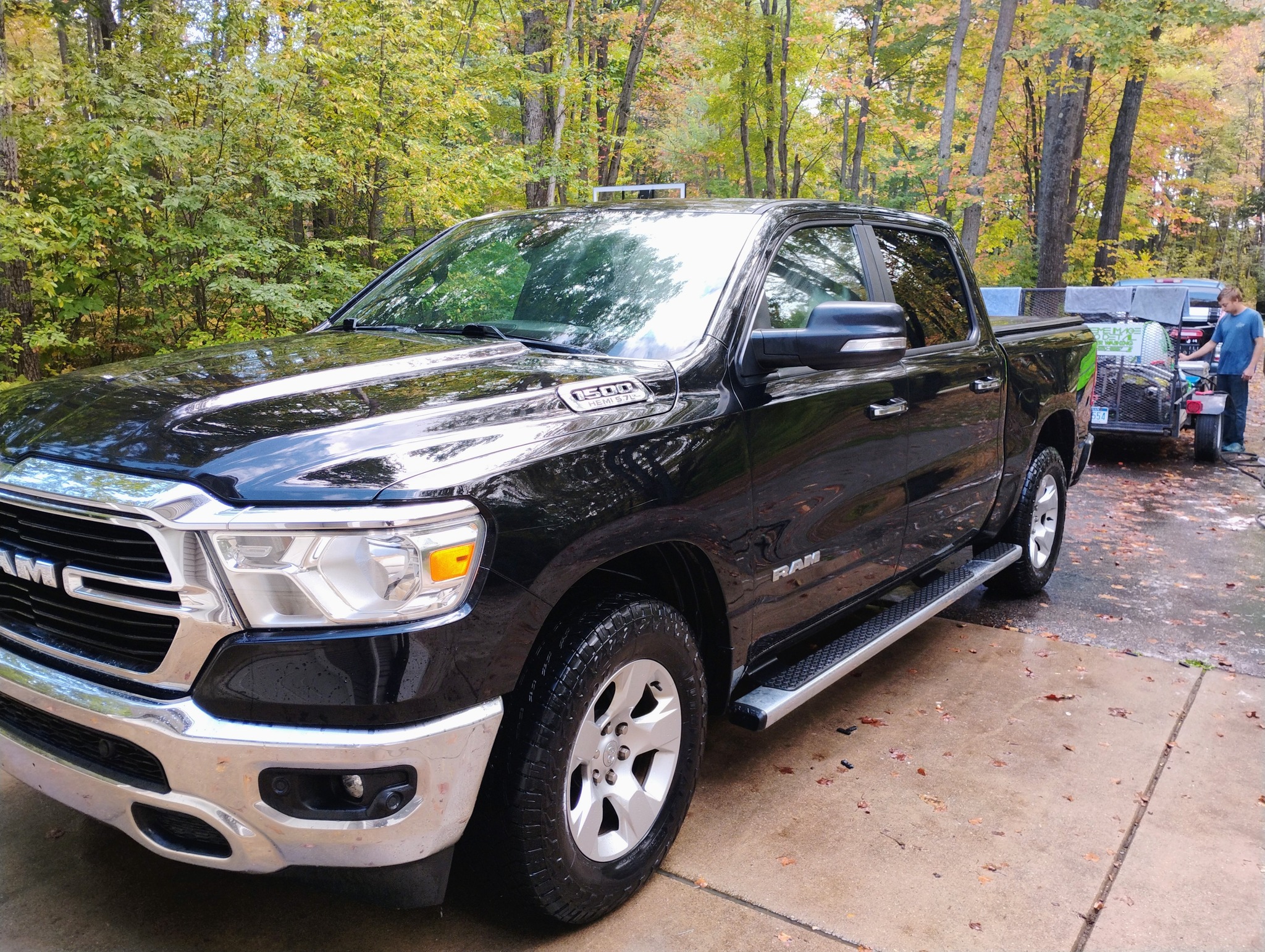 Tire and wheel professionally detailed